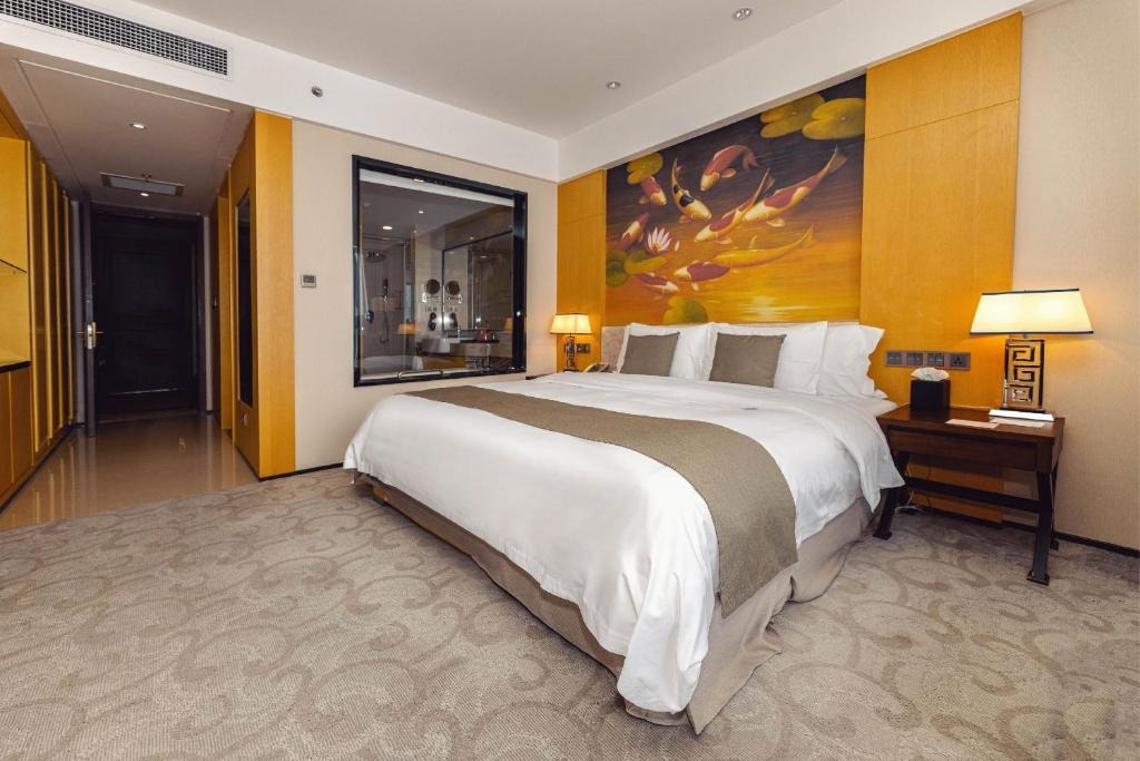 هتل پرفرنس هوالینگ